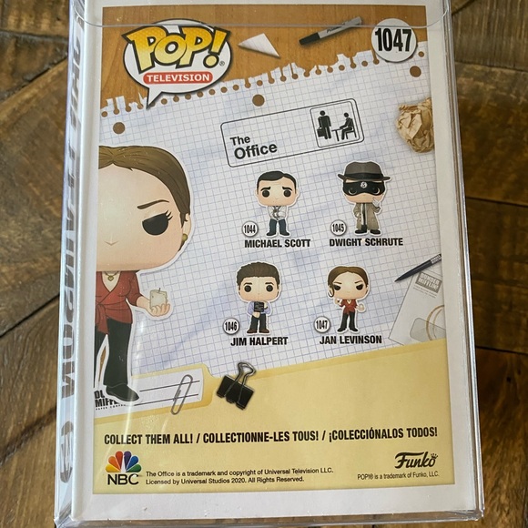 Funko Jan Levinson #1047 with Protective Cover Box - Picture 3 of 7